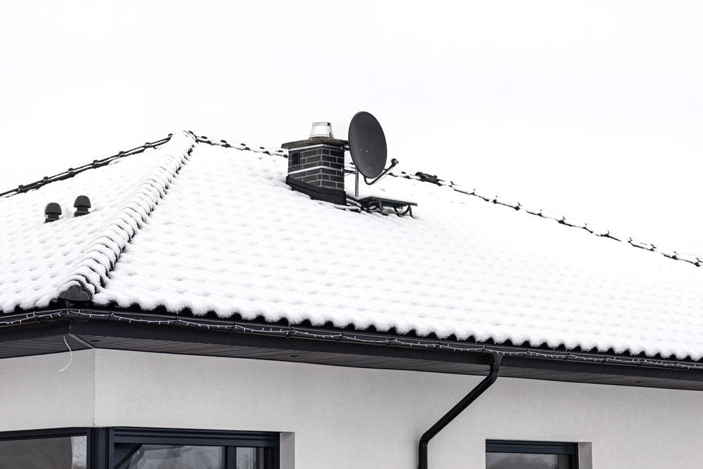 Snowed-in roof Snowed-in roof